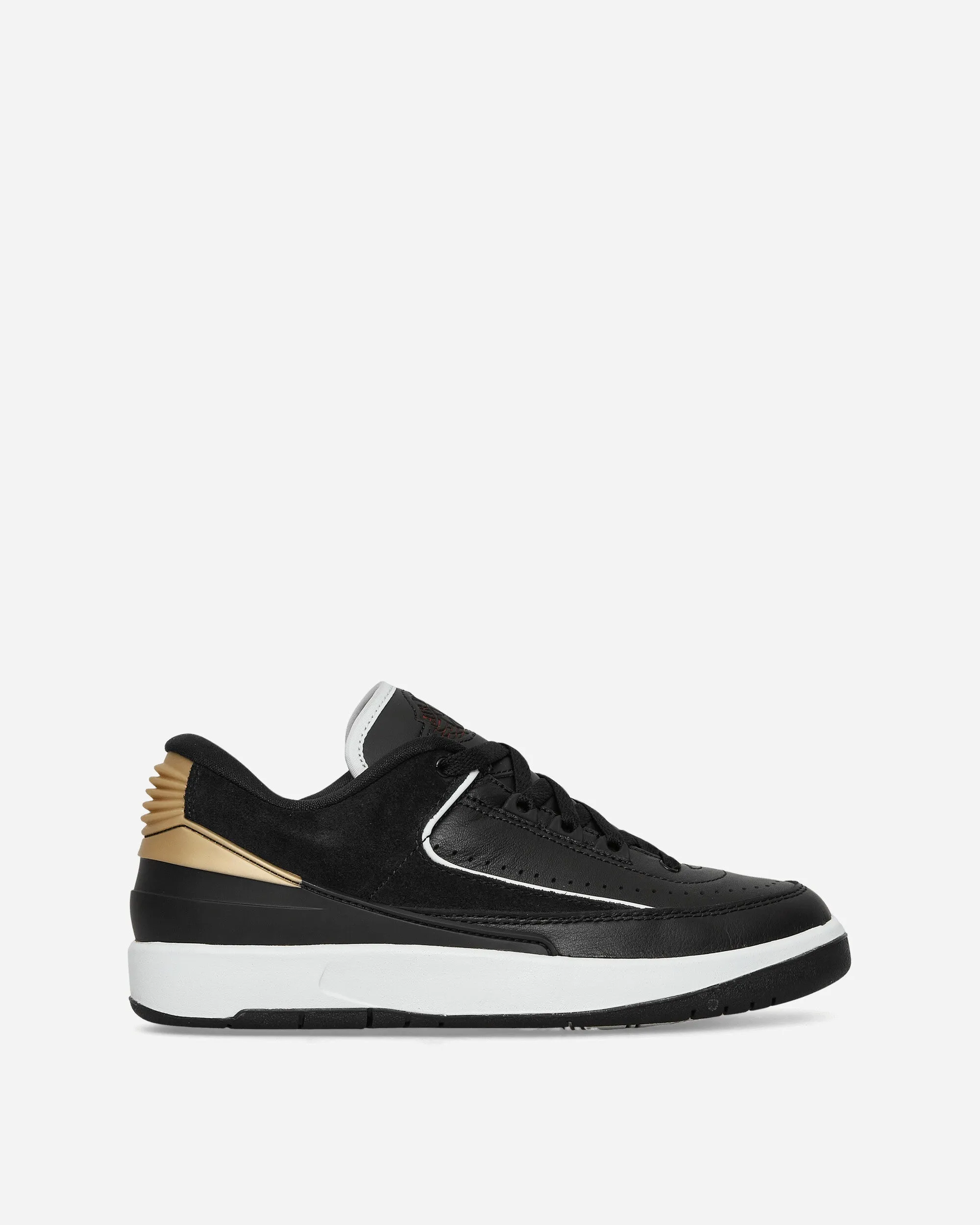 Women's Air Jordan 2 Retro Low Sneakers Black Foot Ease Soft Land