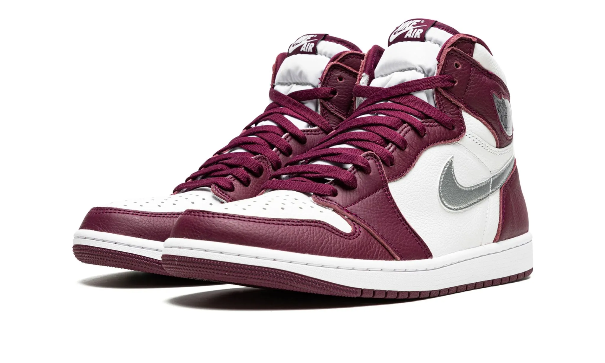 Air Jordan 1 Retro High OG Bordeaux Leather Upper Tunnel Trek