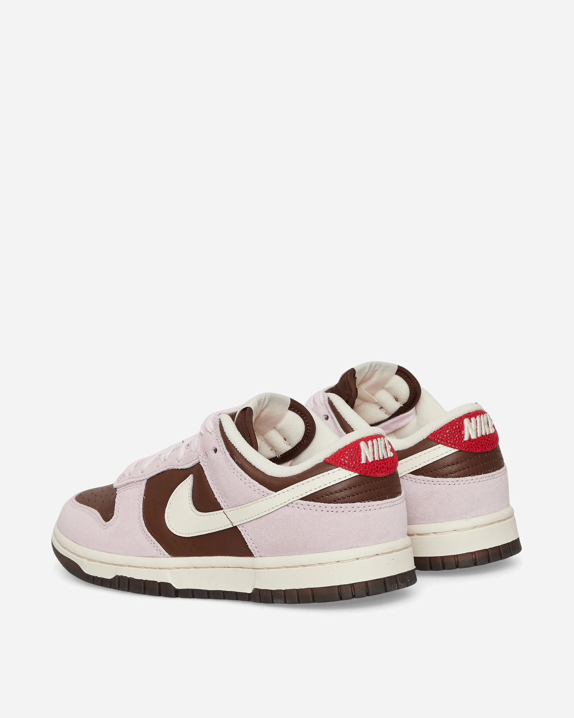 Women's Dunk Low Sneakers Cacao Wow / Pink Foam Kids Play Calm Mood
