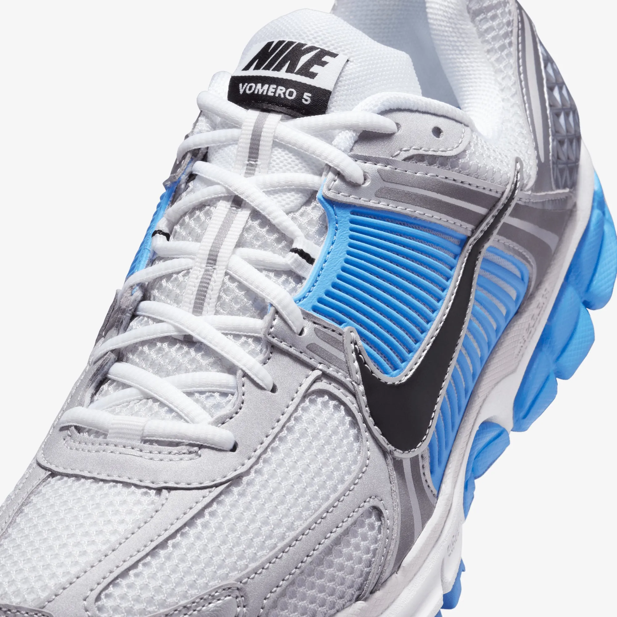 Balance Core NIKE | ZOOM VOMERO 5 { WHITE/BLACK-PURE PLATINUM