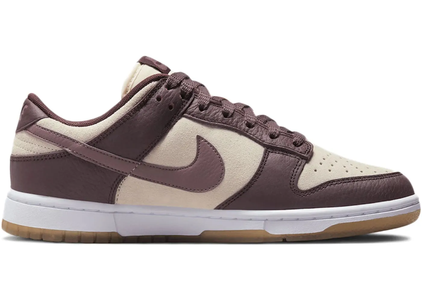 Hardwearing Nike Dunk Low Plum Eclipse (Women's)