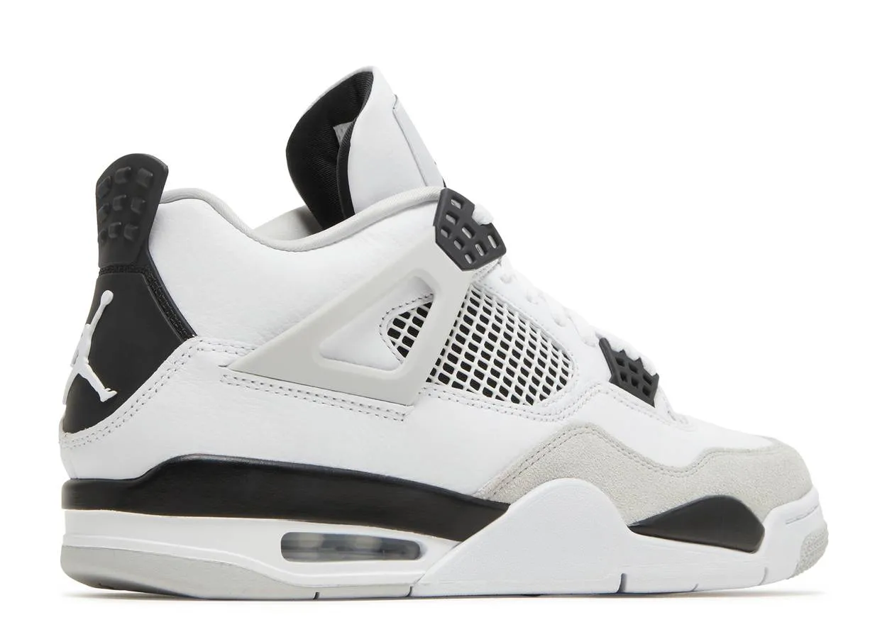 Air Jordan 4 Military Black Show Time