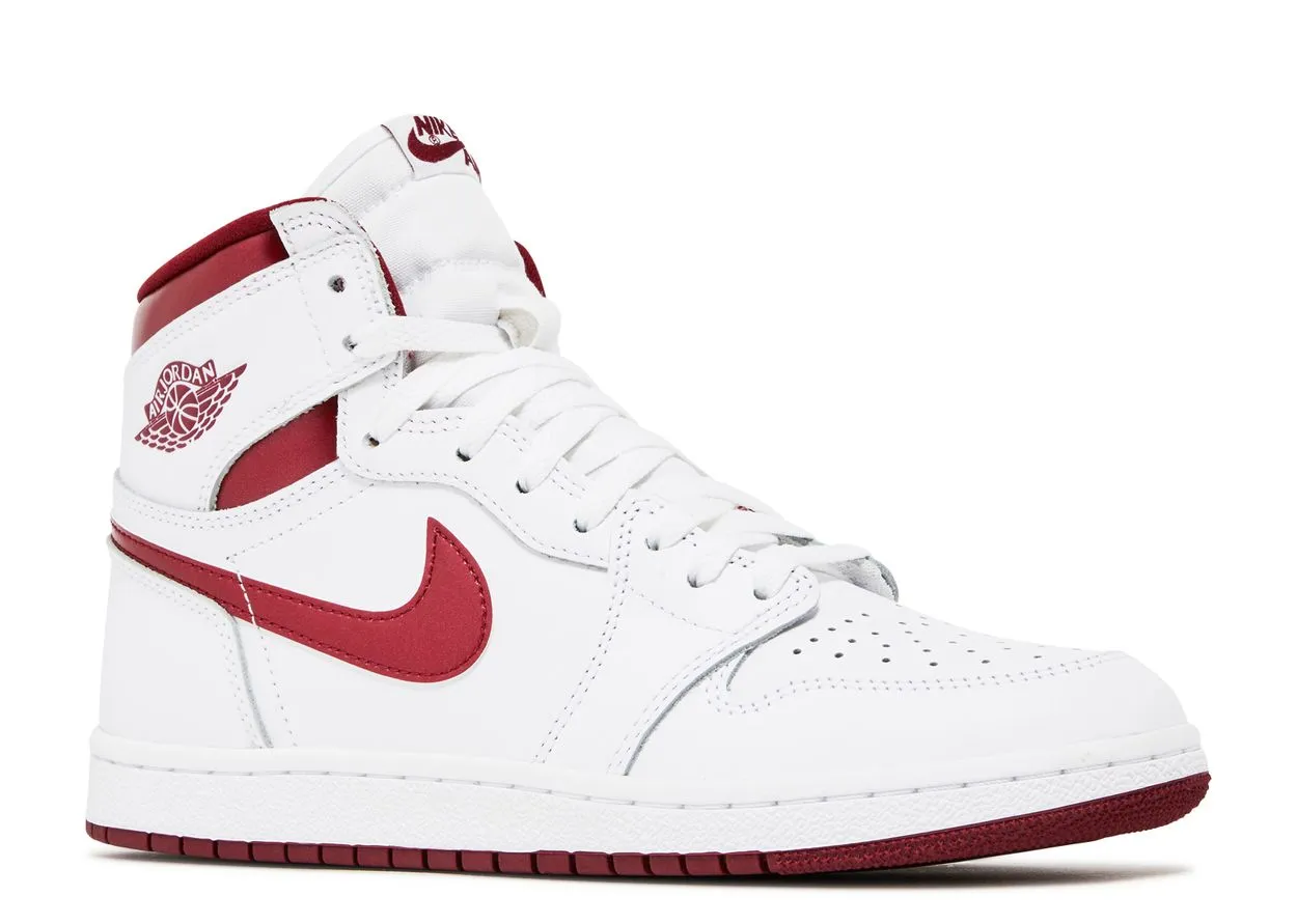 Air Jordan 1 Retro High 85 OG Metallic Burgundy Relax Motion