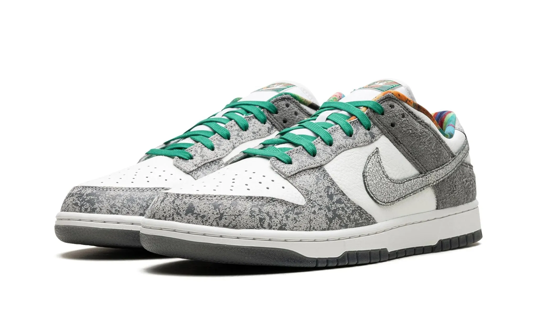 Outdoors Ready Nike Dunk Low Retro PRM "Philly"