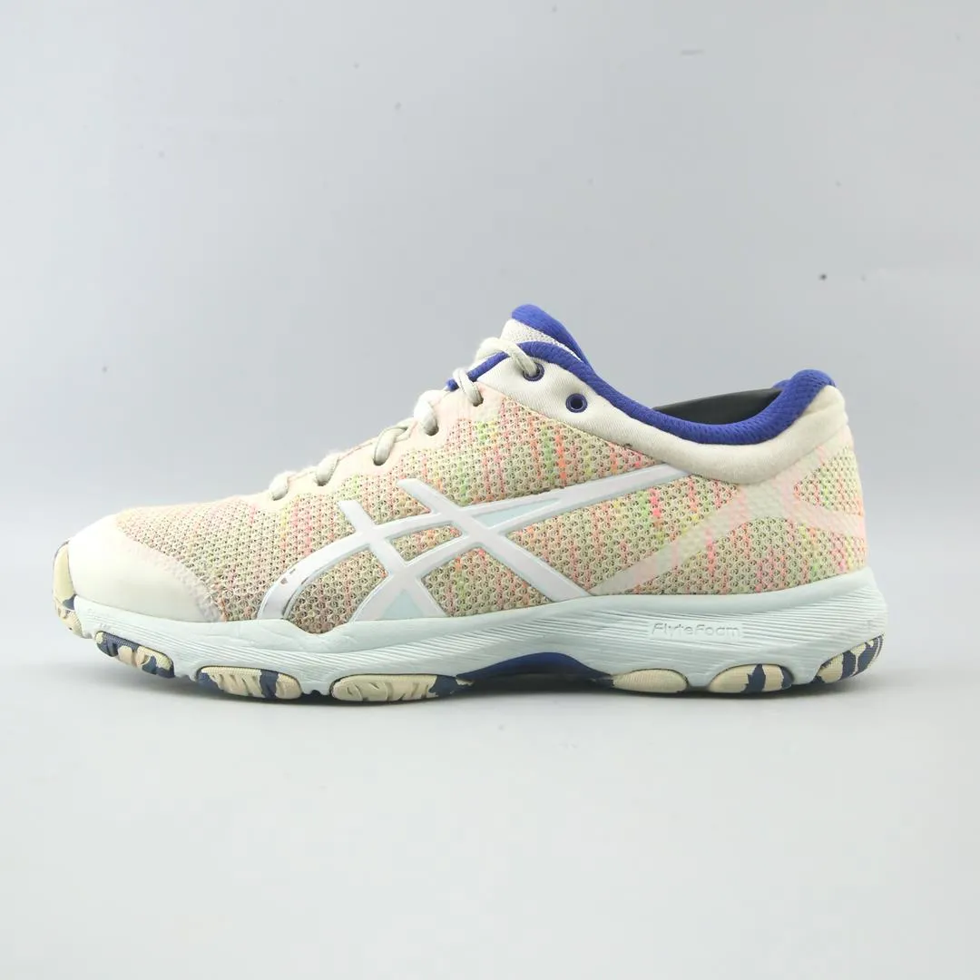 White Clean ASICS NETBURNER PROFESSIONAL FF