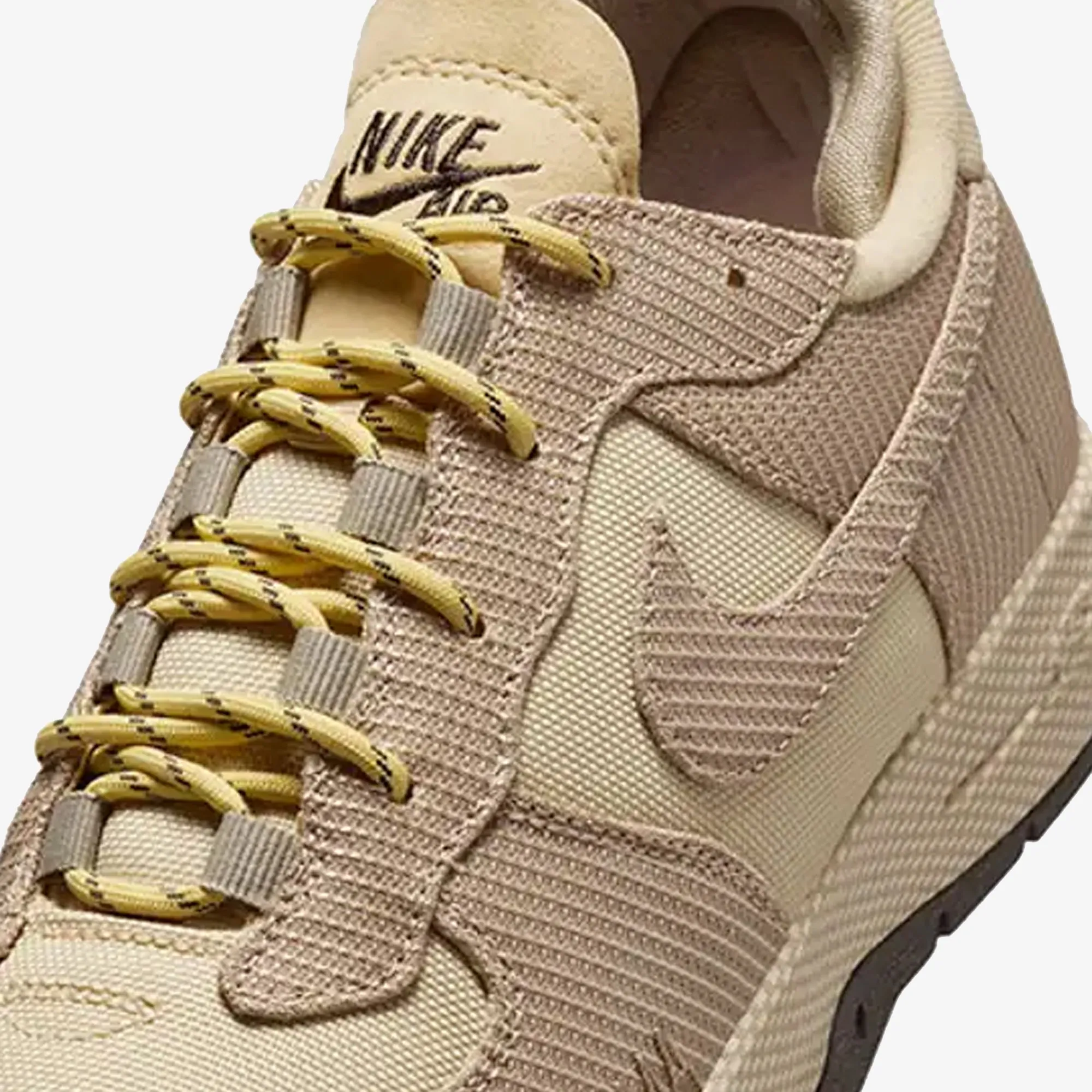 Nike | AIR FORCE 1 WILD  { SESAME/SESAME-BAROQUE BROWN-KHAKI Sand Move Formal Mode