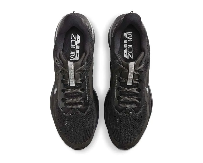 maximalist Nike Pegasus Premium "Black"