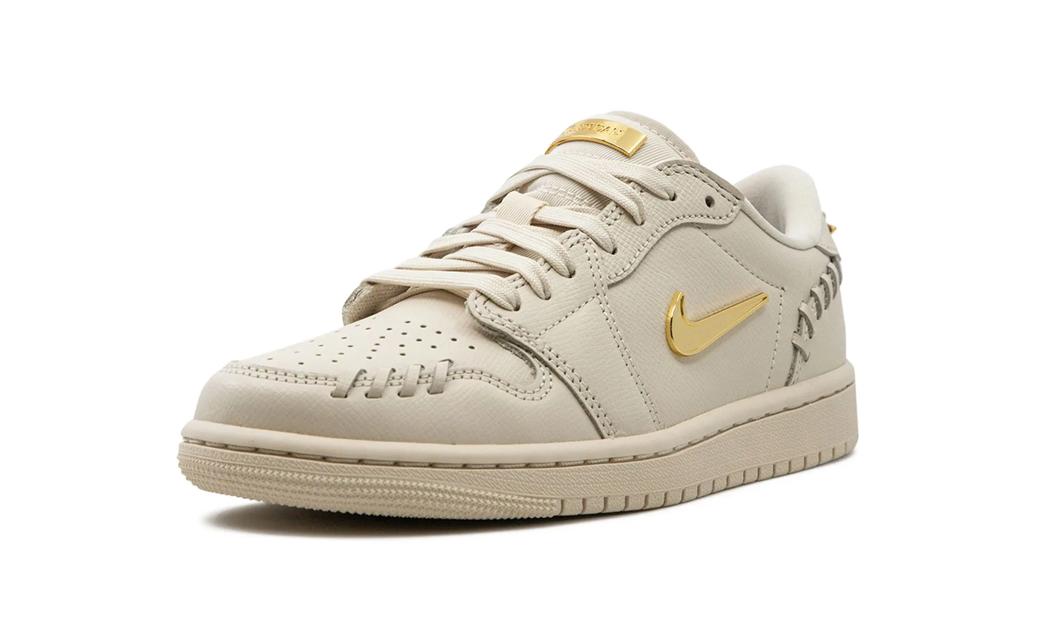 Wmns Air Jordan 1 Low Method of Make 'Legend Light Brown' Game Ready Kick Power