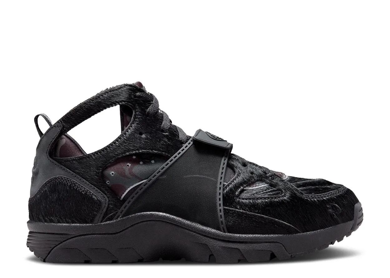 Light Run Nike Air Trainer Huarache Corteiz Black
