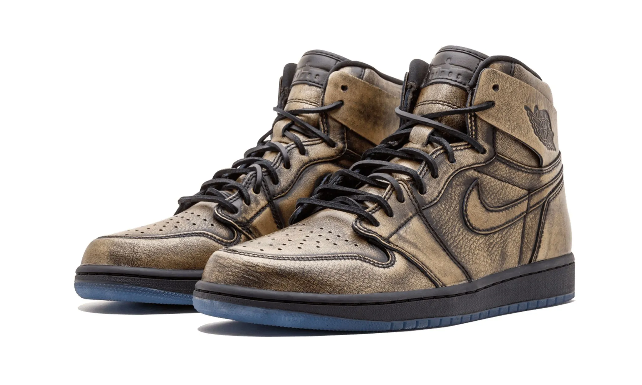 Air Jordan 1 Ret High OG Wings Wings Gentle Fit