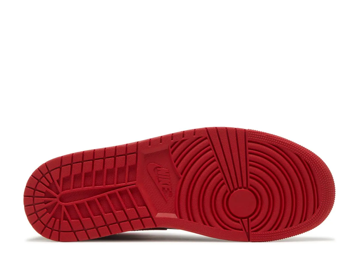 Stable Stride Air Jordan 1 Mid Alternate Bred