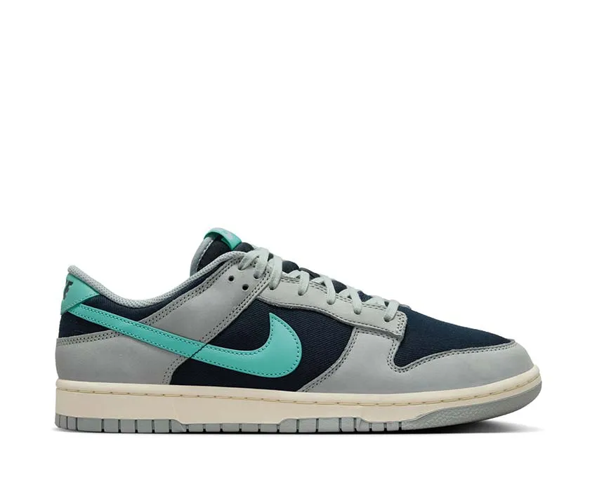 Move Easy Nike Dunk Low Retro Premium "Green Frost"