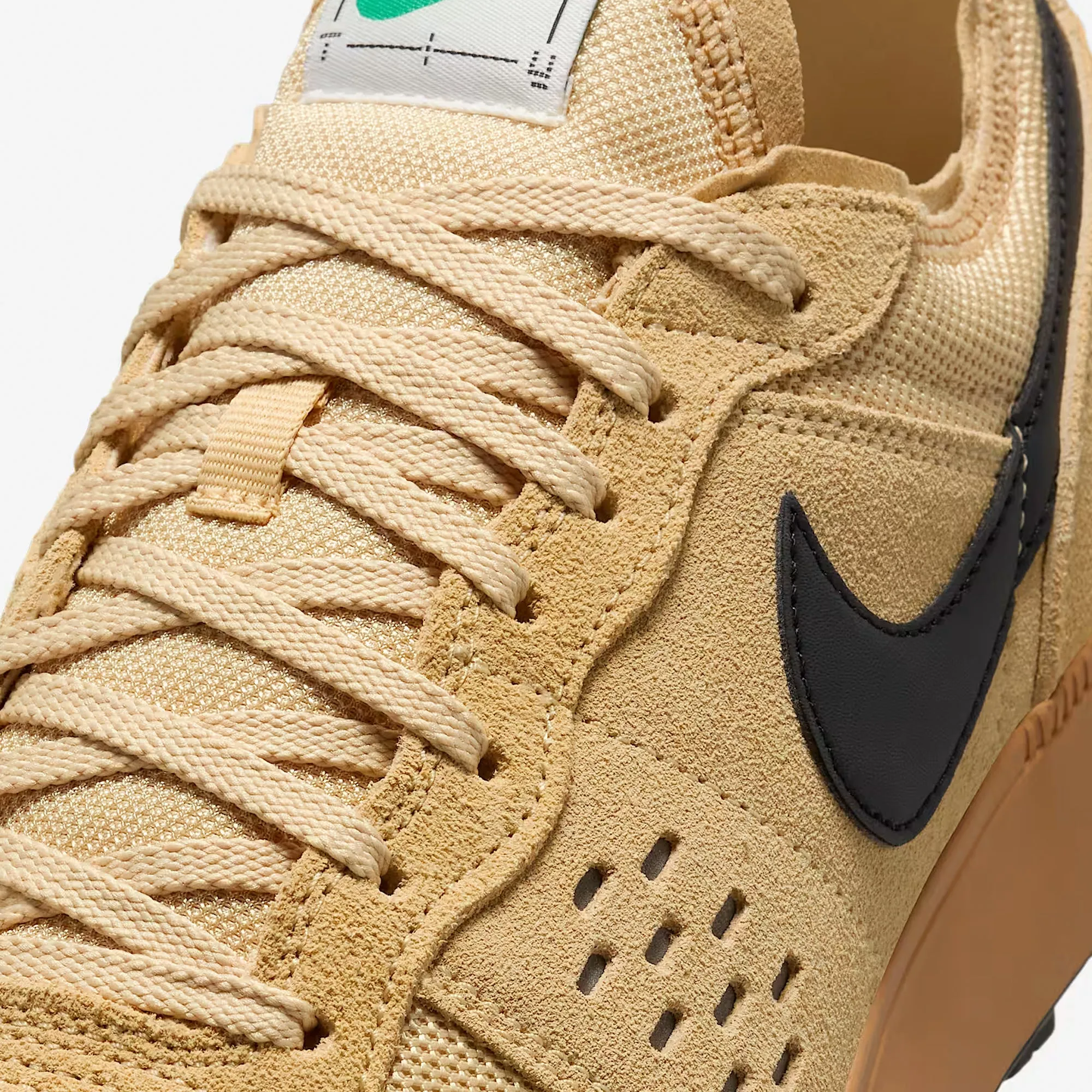 Nike | C1TY "BROWNSTONE" { FLAX/BLACK-SESAME-STADIUM GREEN Kind Glow