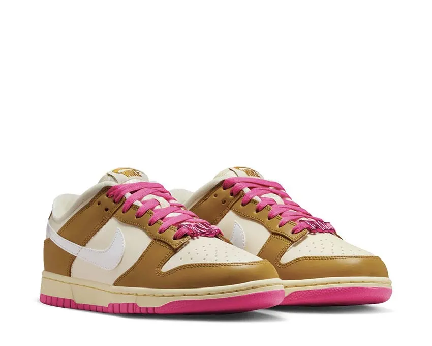 subtle style Nike Dunk Low SE W