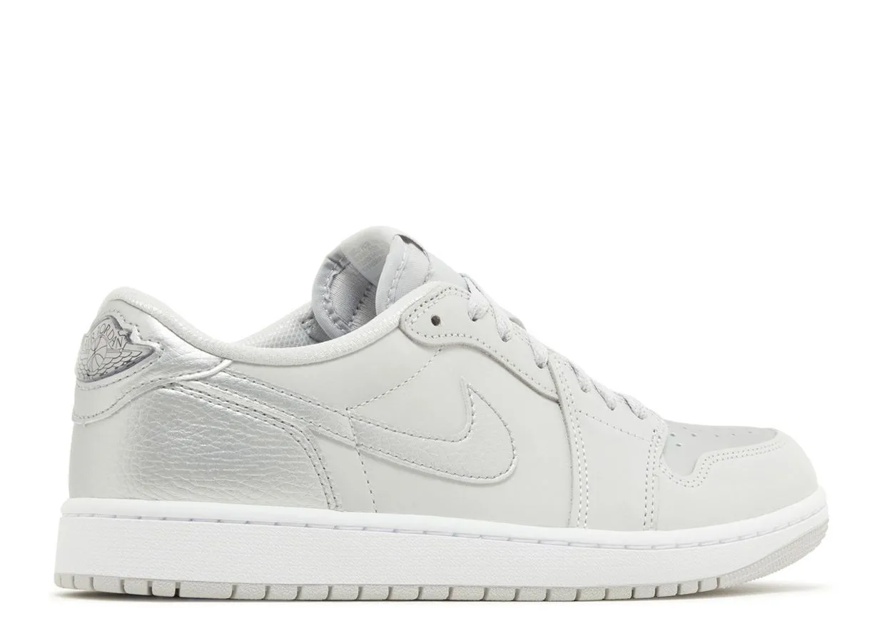 Air Jordan 1 Low OG Metallic Silver Everyday Ease Embroidered design