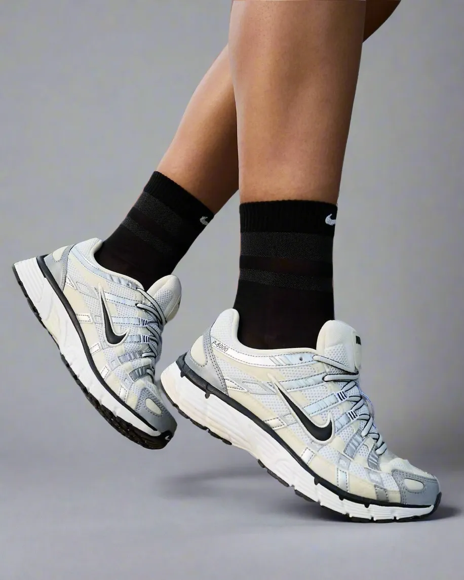 Nike P-6000 Obsidian Summit White running in wet conditions shoes
