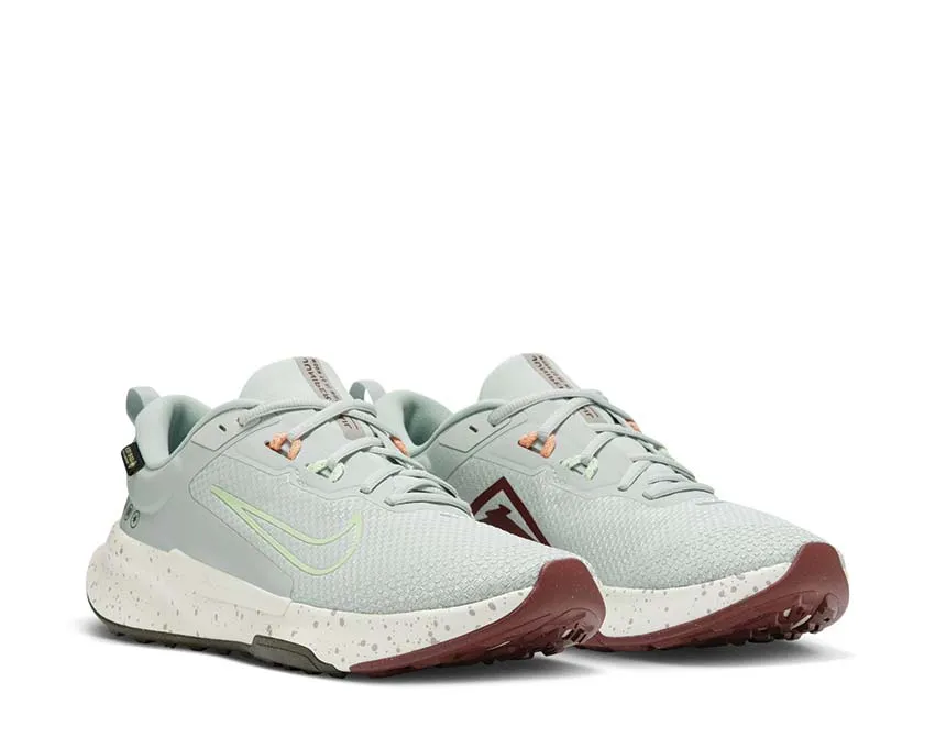 Nike Juniper Trail 2 Gore-Tex outdoor running footwear Motivation - boosting