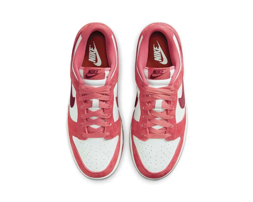 Easy Motion Nike Dunk Low W V.Day