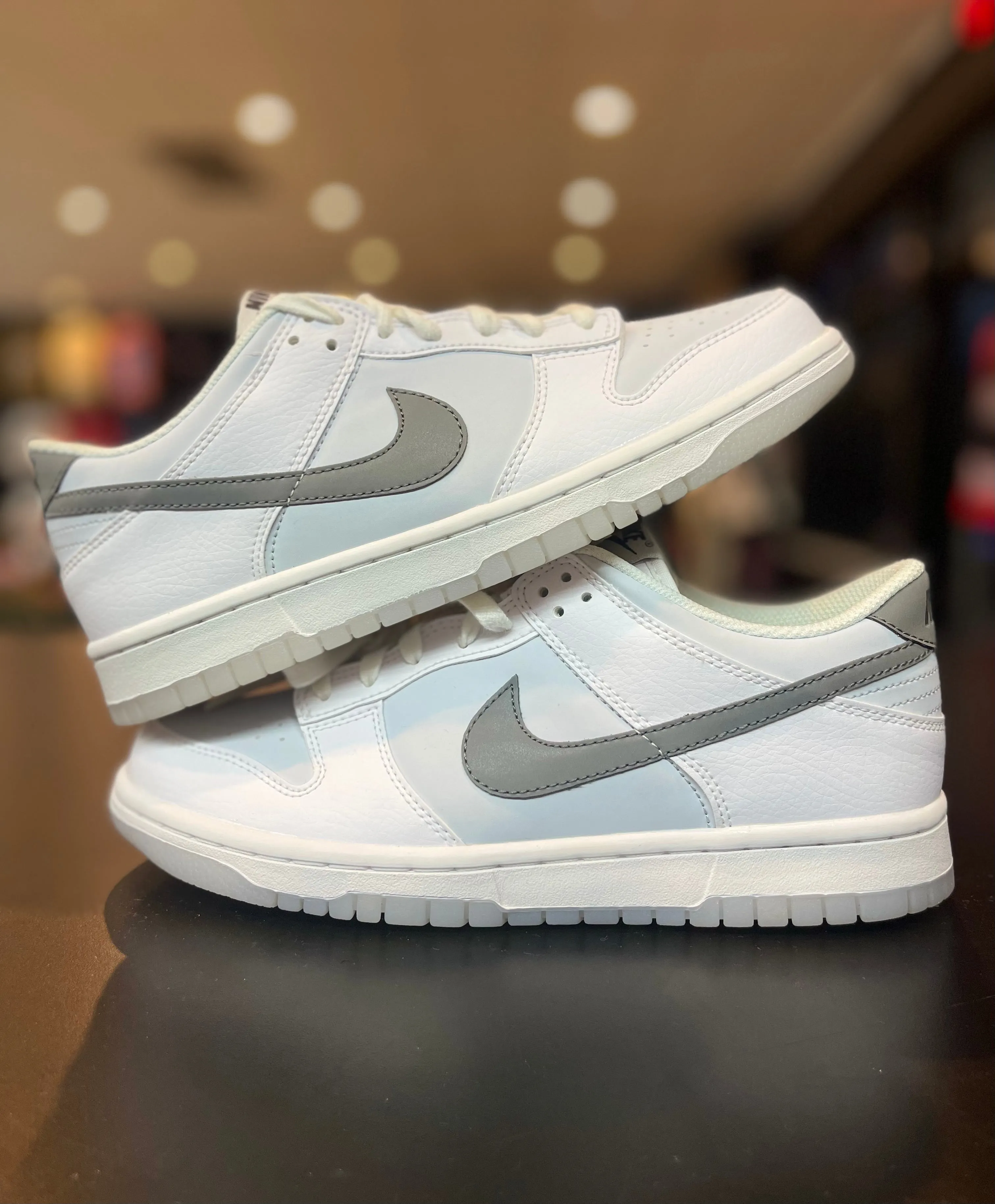 Nike Dunk Low ??Reflective Swoosh White?? Lightweight Feel