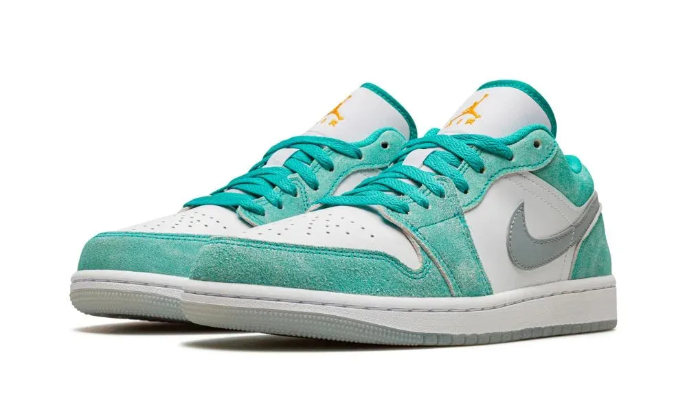 Air Jordan 1 Low Emerald Summer Base