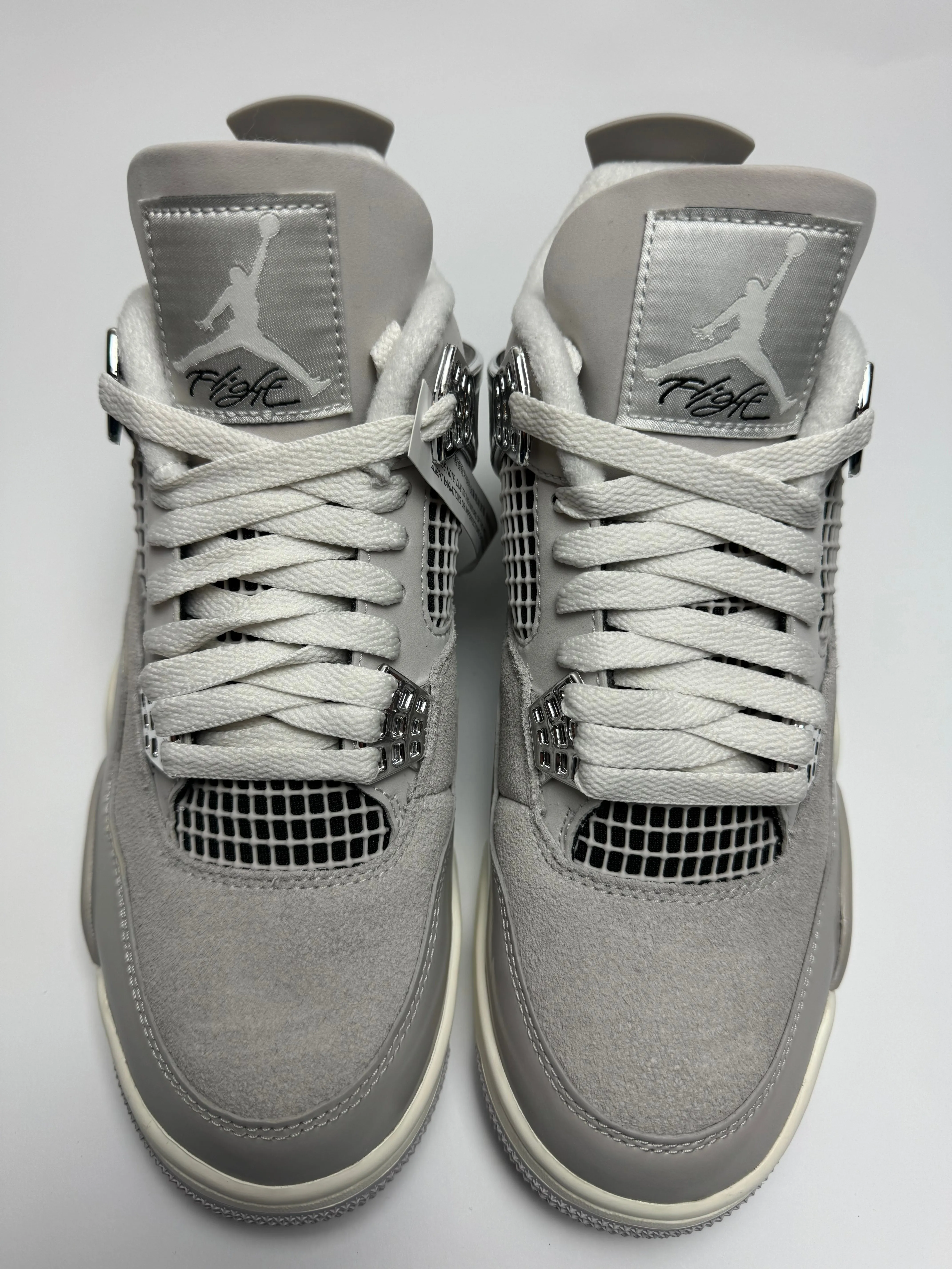 Air Jordan 4 "Frozen Moments" Breathable Build