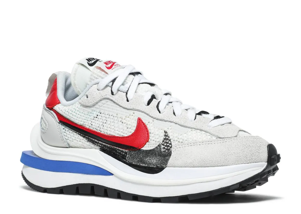 Nike Vaporwaffle Sacai Sport Fuchsia Game Royal Elastic laces
