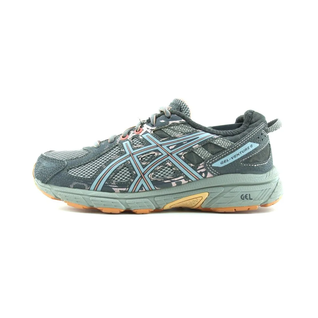 Walking ASICS GEL VENTURE 6