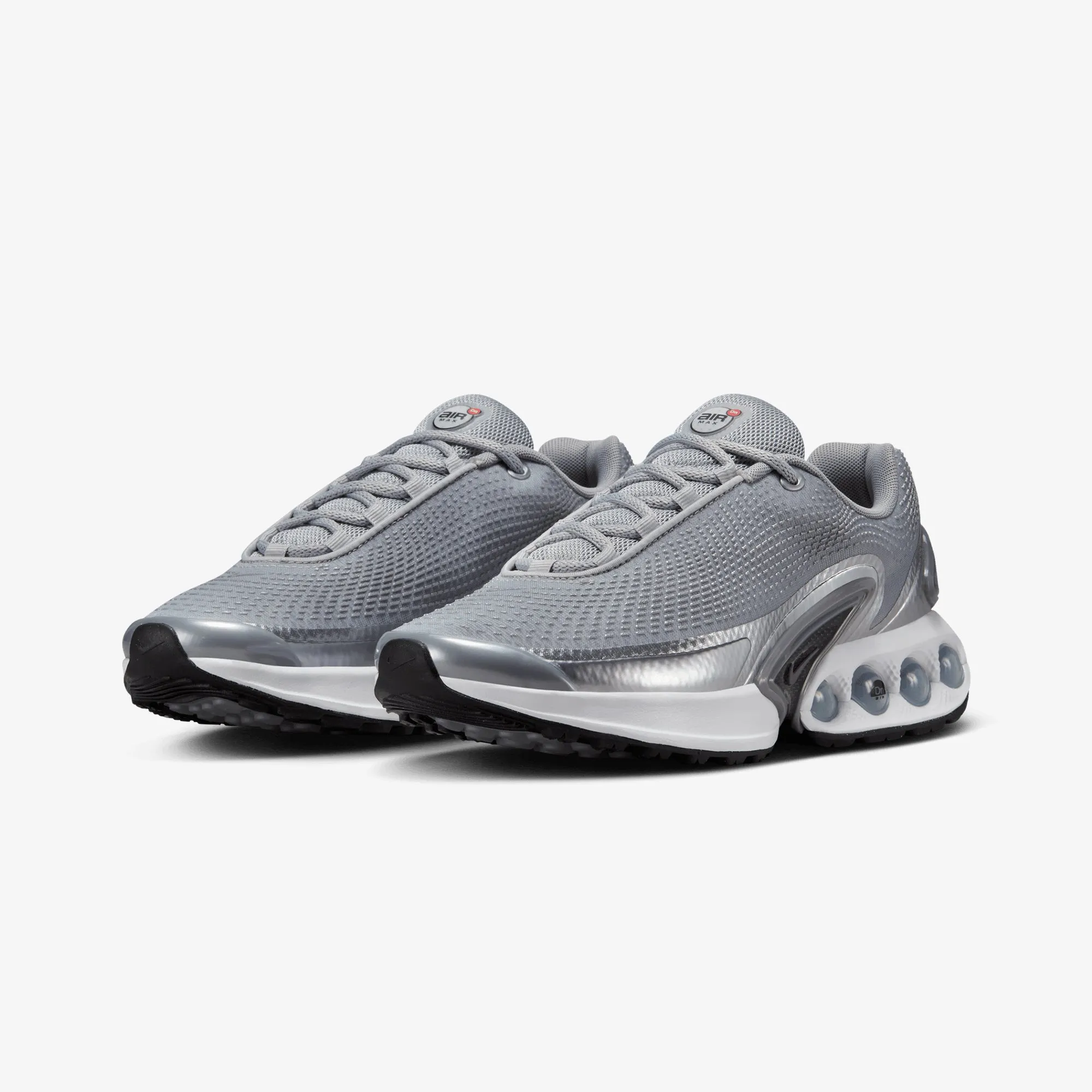 Nike | AIR MAX DN { METALLIC SILVER/METALLIC SILVER-WHITE Foot Ease